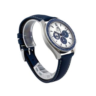 Omega Speedmaster Snoopy 310.32.42.50.02.001