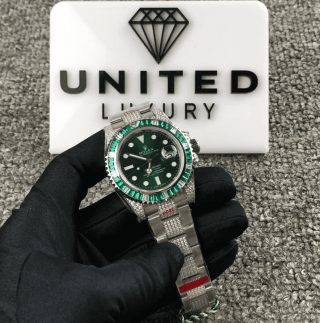 Rolex Submariner 116610LV Hulk Iced Out