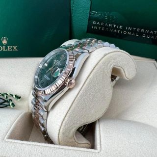 Rolex Datejust 126331 Everose Rolesor Fluted