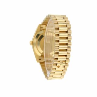 Rolex Day-Date 228238-0042 Gold Roman Dial