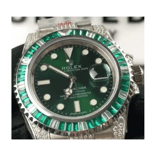 Rolex Submariner 116610LV Hulk Iced Out