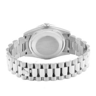 Rolex Day-Date 40 228236 Platinum Silver Roman President