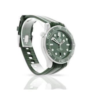 Omega Seamaster Diver 210.30.42.20.10.001 Green