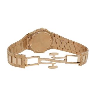 Patek Philippe Nautilus 7010/1R Golden Dial