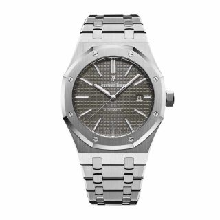 Audemars Piguet Royal Oak 15400ST.OO.1220ST.04