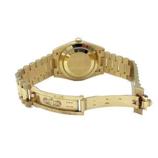 Rolex Day-Date 228238-0007 President  Champagne