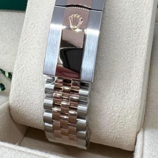 Rolex Datejust 126331 Everose Rolesor Fluted